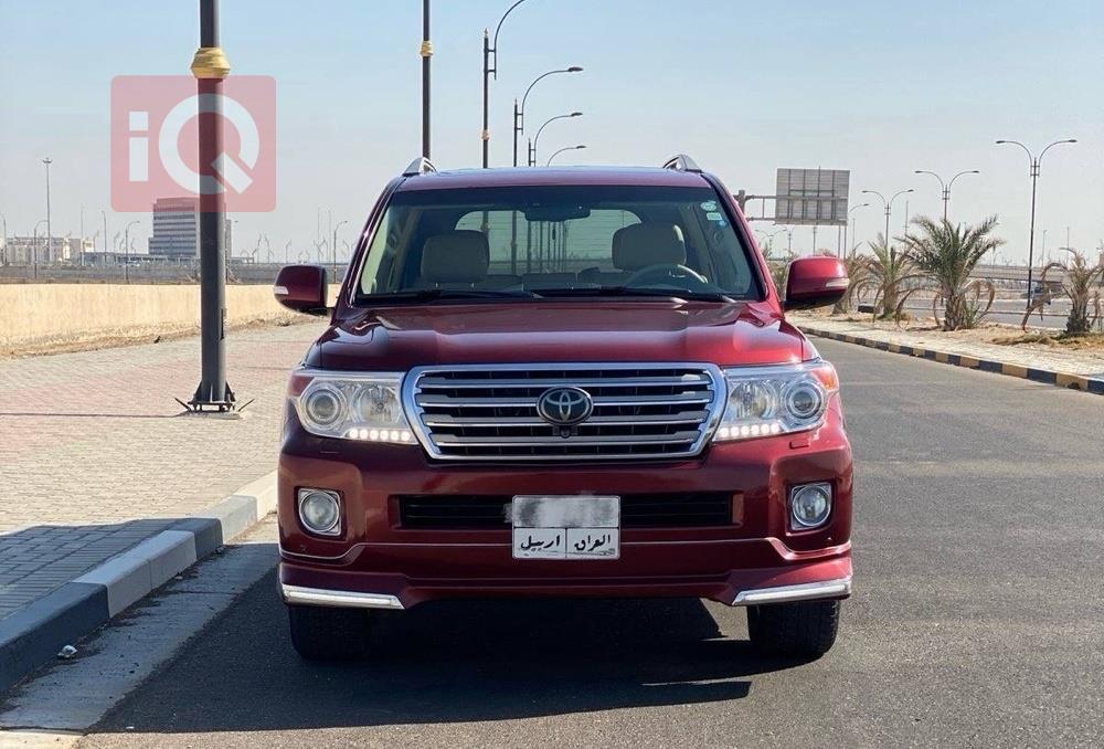 تويوتا لاندكروزر